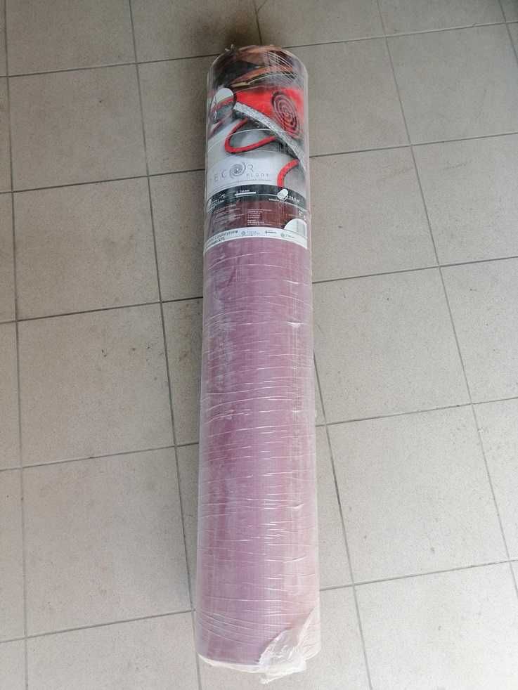 Podkład pod panele z polistyrenu ekstrudowan. Pod ogrzewanie podłogowe