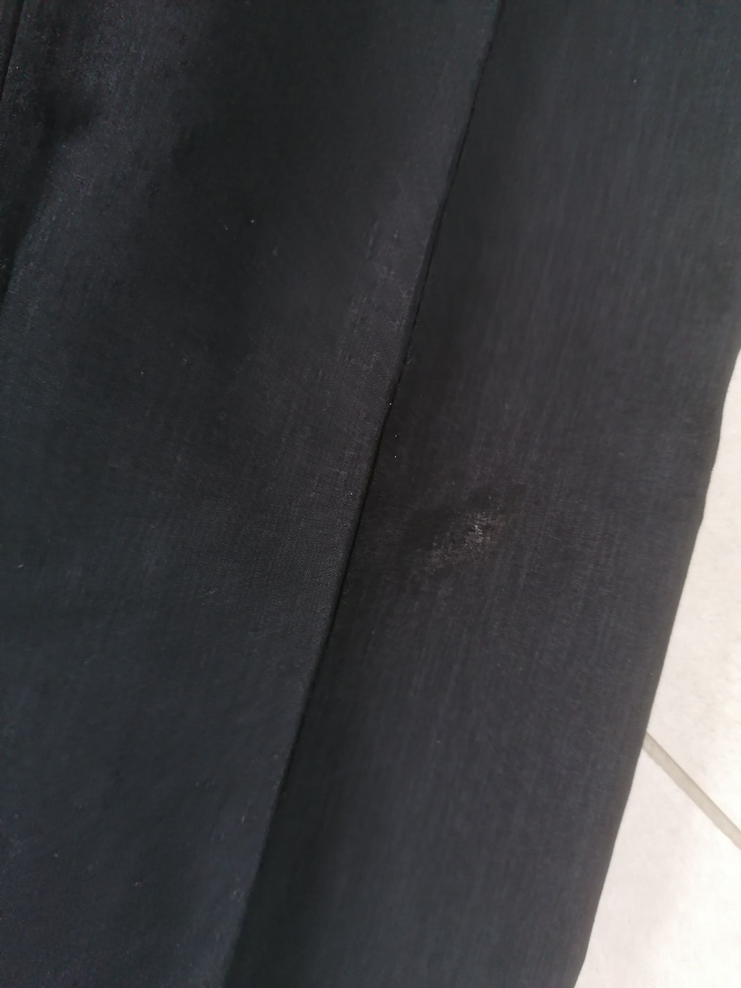 Spodnie chłopięce czarne eleganckie garnitur 140 146
