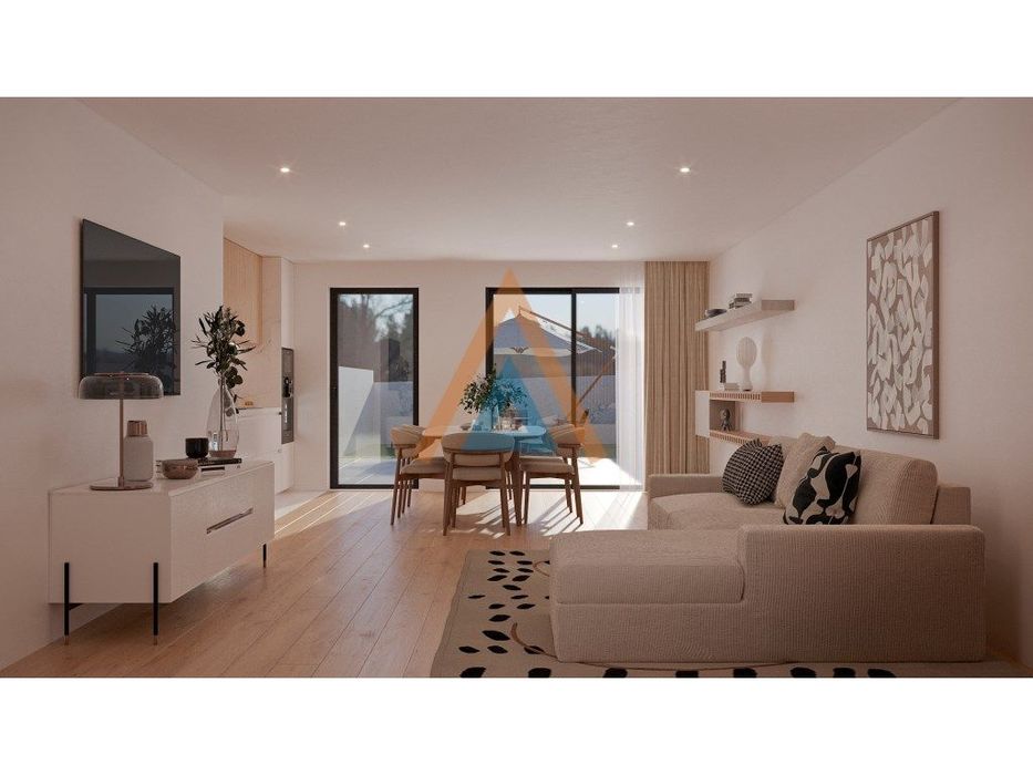 Apartamento t3 à venda em Nogueira da Regedoura - S. M. Feira