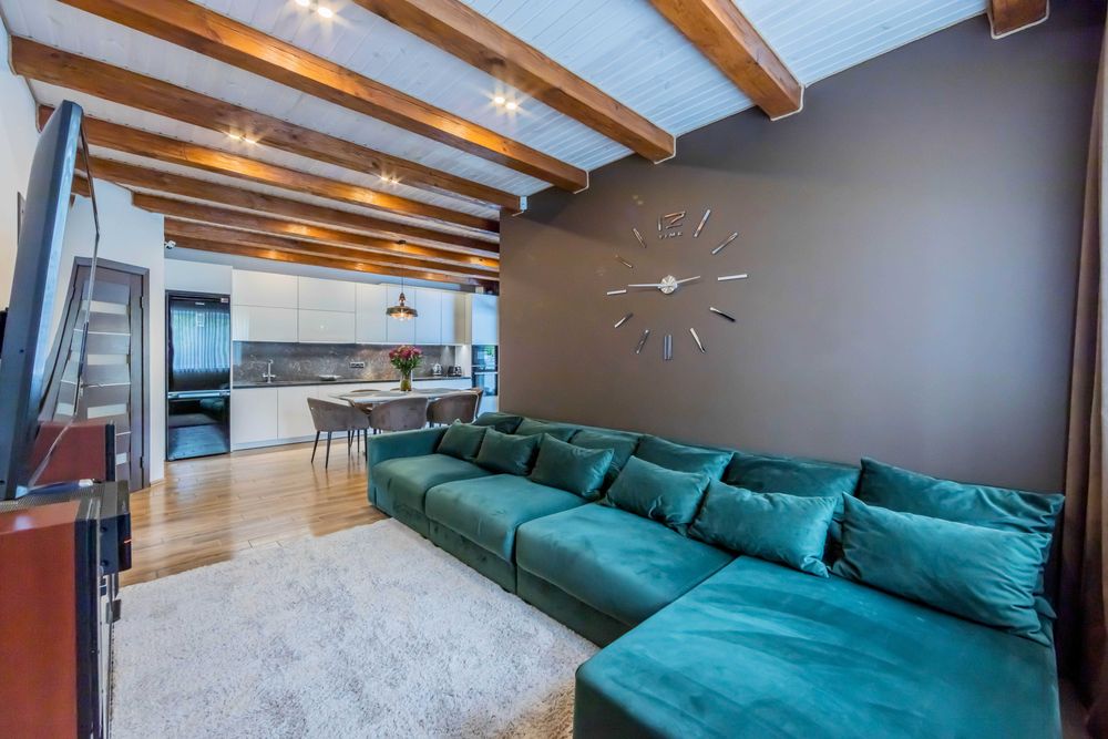 Продаж будинку дуплексу  в місті Київ. басейн .ГАЗ. генератор.підвал