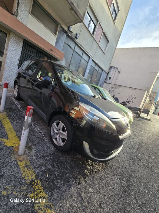 Vendo ou troco ranault grand scenic 2012
