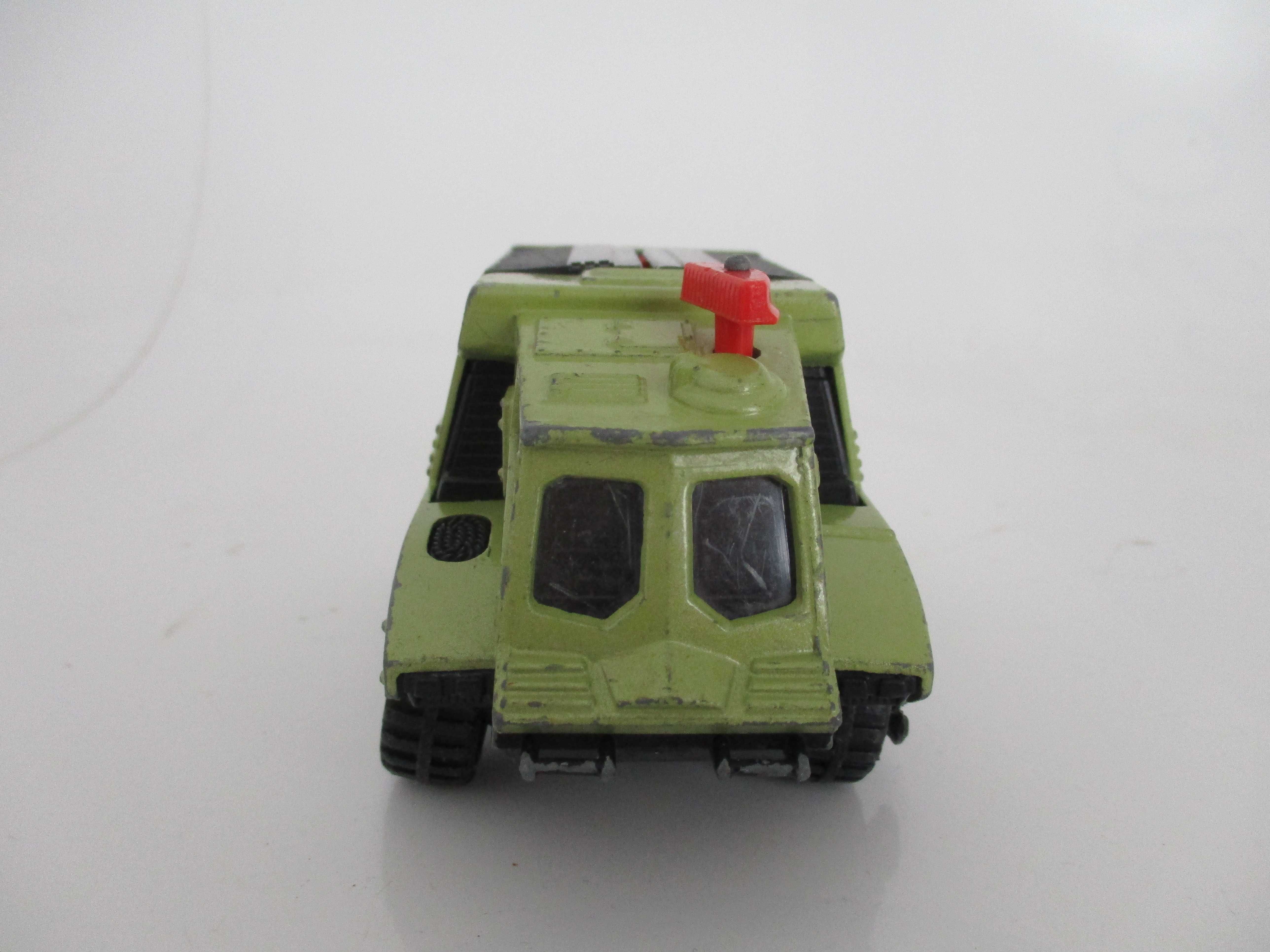 Miniaturas - FLlGHT Hunter K 2002 ano 1977 MATCHBOX