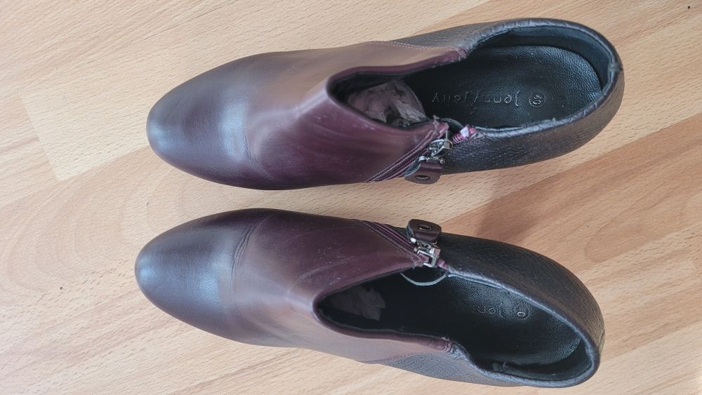 Wysoki obcas półbuty