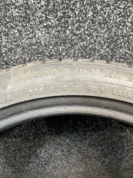 Продам Б/У шини Continental 225/40R18 WinterContact TS 850Р