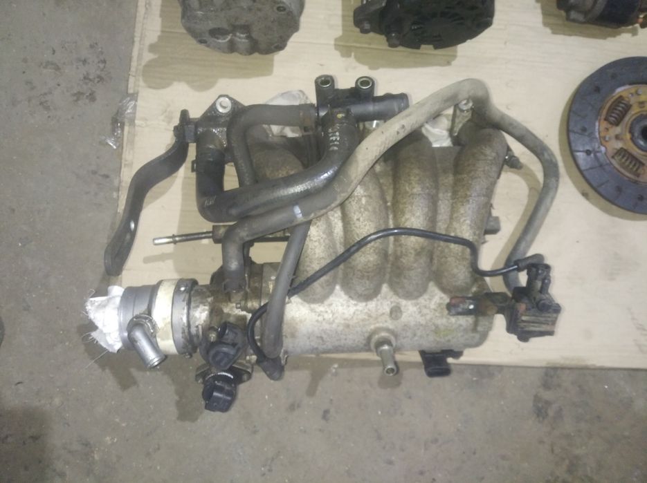 Впускной коллектор chevrolet aveo t250 1,5L 8кл