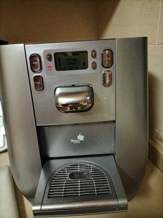 Purificadora de água STRAUSS T6 + oferta de filtros - Irrepreensível