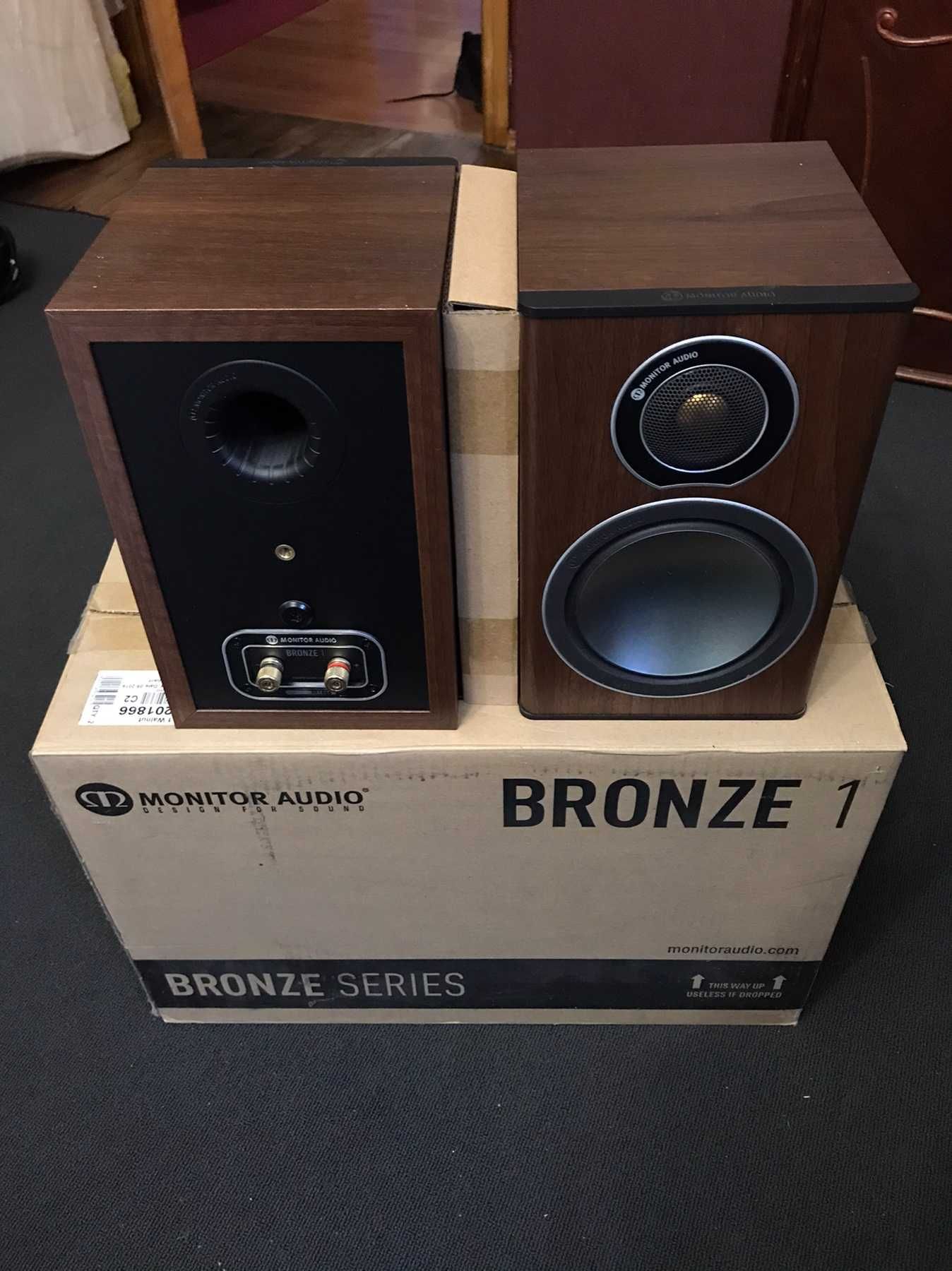 Акустика Monitor Audio Bronze 1