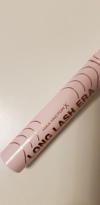 Max Factor 2000 calorie Long Lash Era, czarny tusz do rzęs