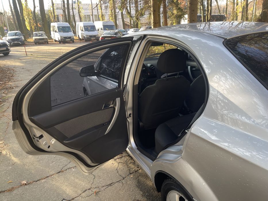 Продам Chevrolet Aveo Avtomat автомат