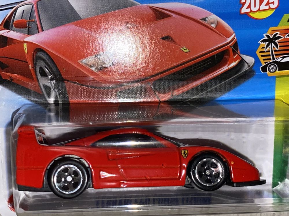 Hot wheels F 40 Ferrari
