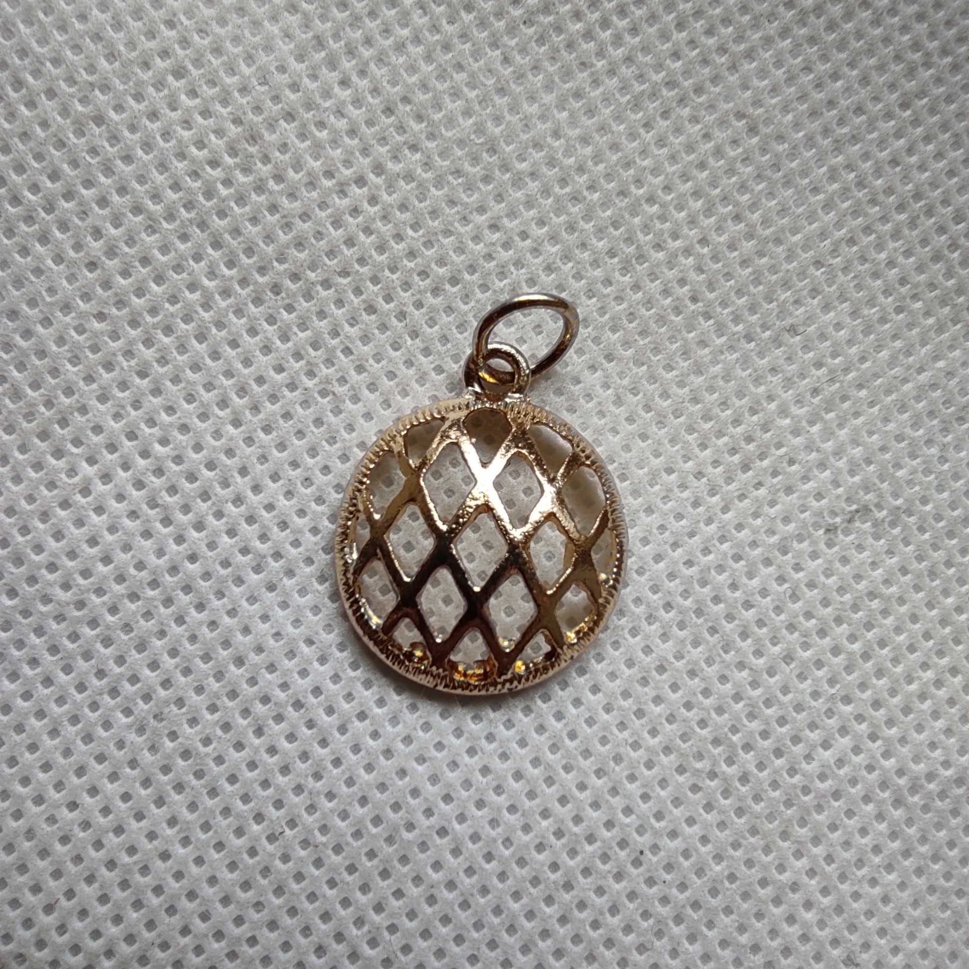 Niemiecka złota zawieszka biżuteria spadkowa vintage