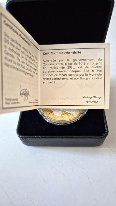 Срібна монета Канади "Білий медвідь". В наявності!