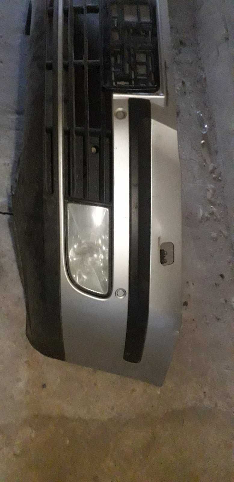 Бампер передній Skoda Octavia A5