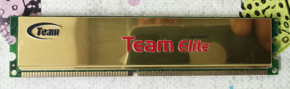 Memórias Ram DDR3 4GB e DDR1 1GB64586156810499122