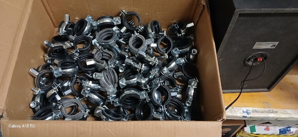 Abracadeiras 32-36 M/10 -M/8 com borracha