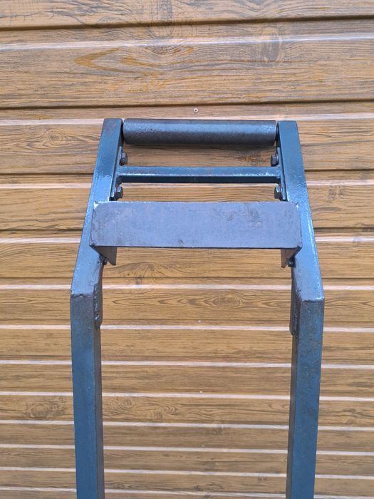 Ręczny przyżąd do wycinania darni. Wycinarka 25 cm