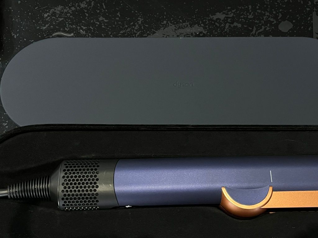 Prancha e secador dyson