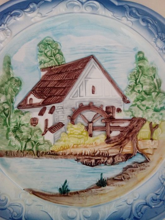 talerz porcelanowy na ścianę. "Młyn"