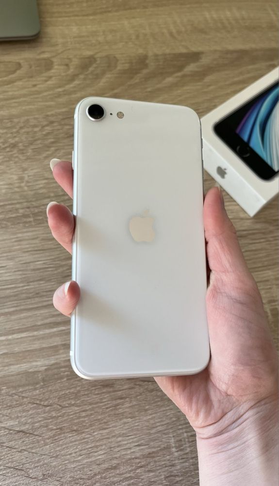 iphone se 2020 white 128gb z pudełkiem