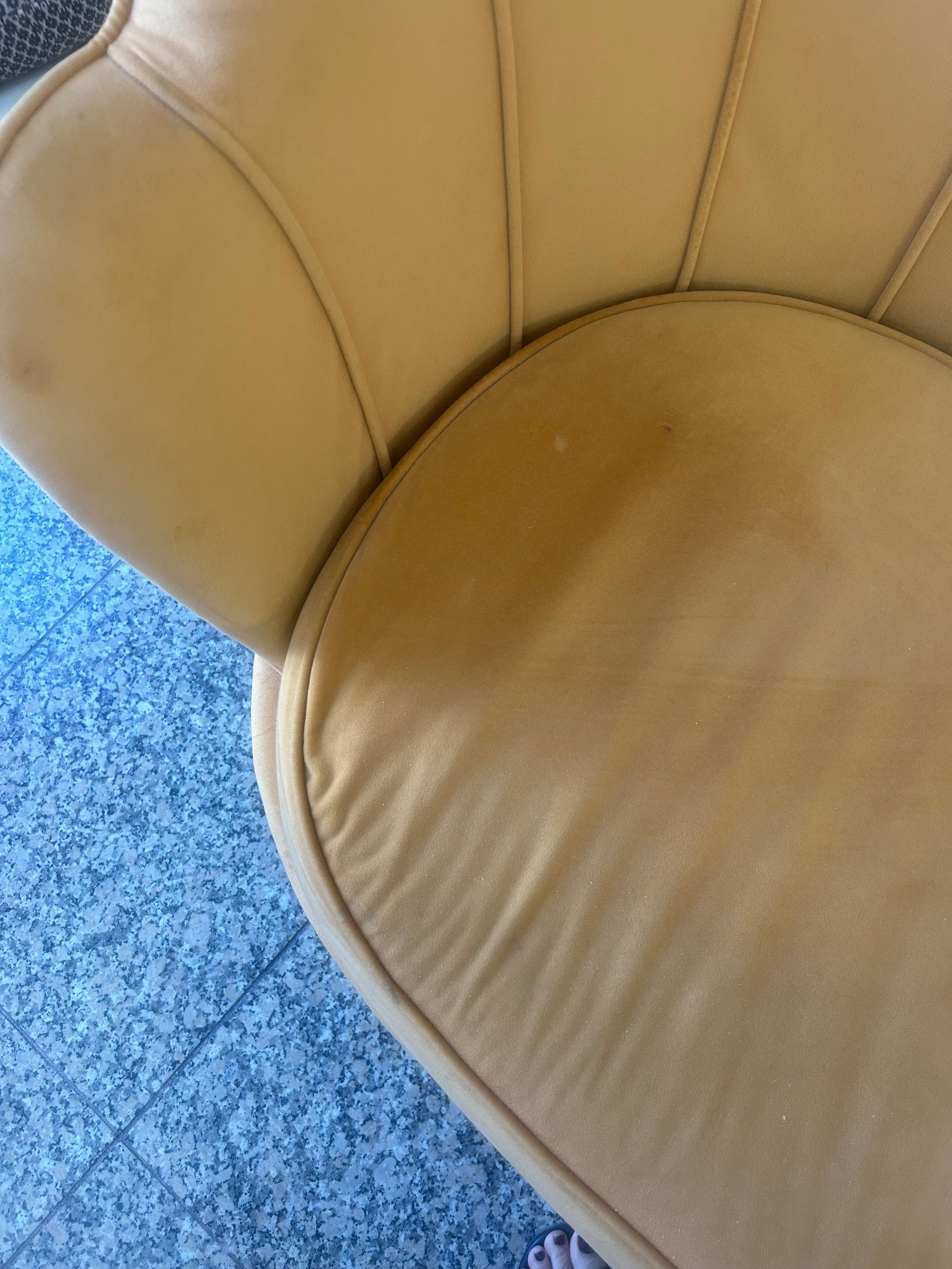 Sofá para gabinete de estetica