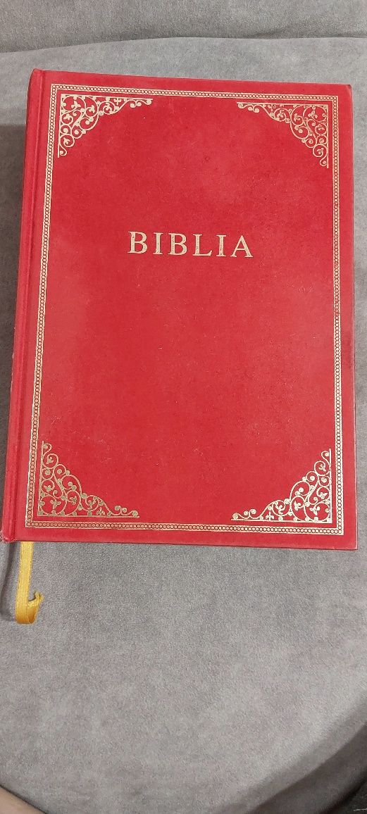 Biblia wydanie jubileuszowe z okazji 300 lecia koronacji cudownego