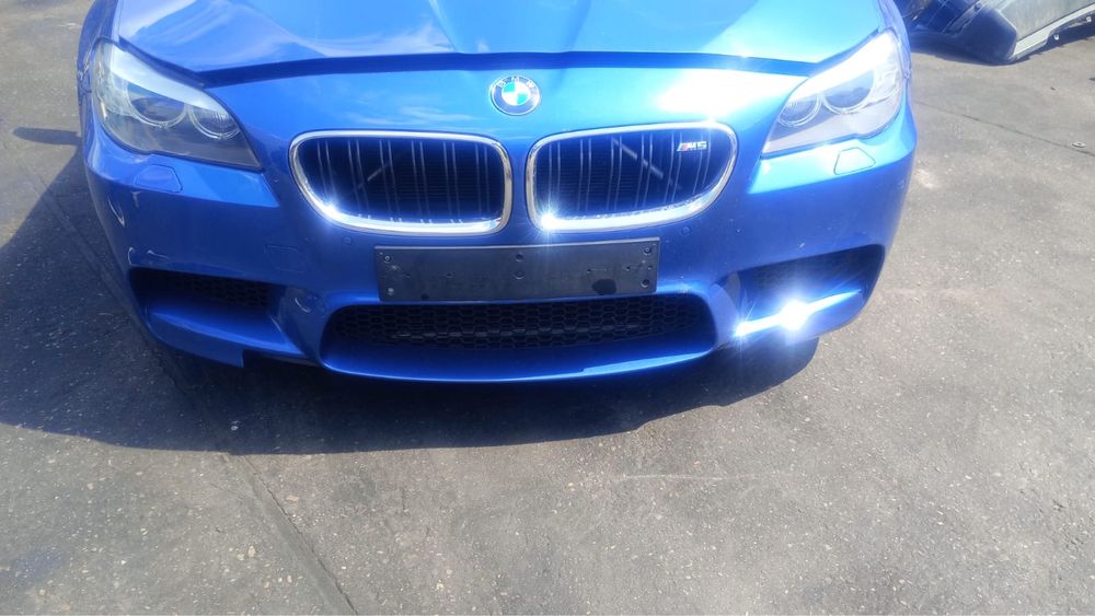 Bmw f10 M5 kompletny przod montecarlo blau