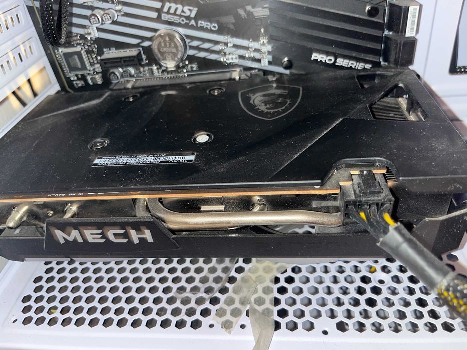 PC Gamer Ryzen 5 5600G + RX 6650 XT 32 gb – Excelente estado.