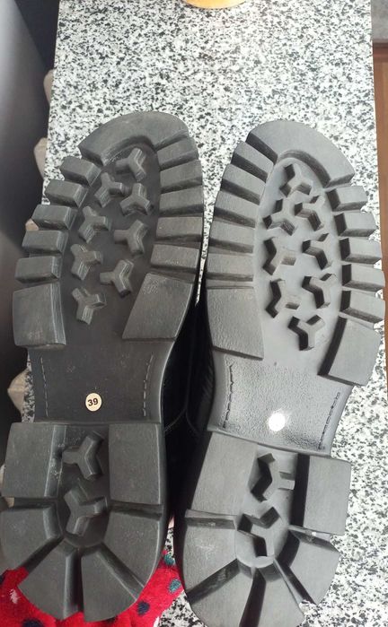 Туфлі на шнурках, лофери жіночі