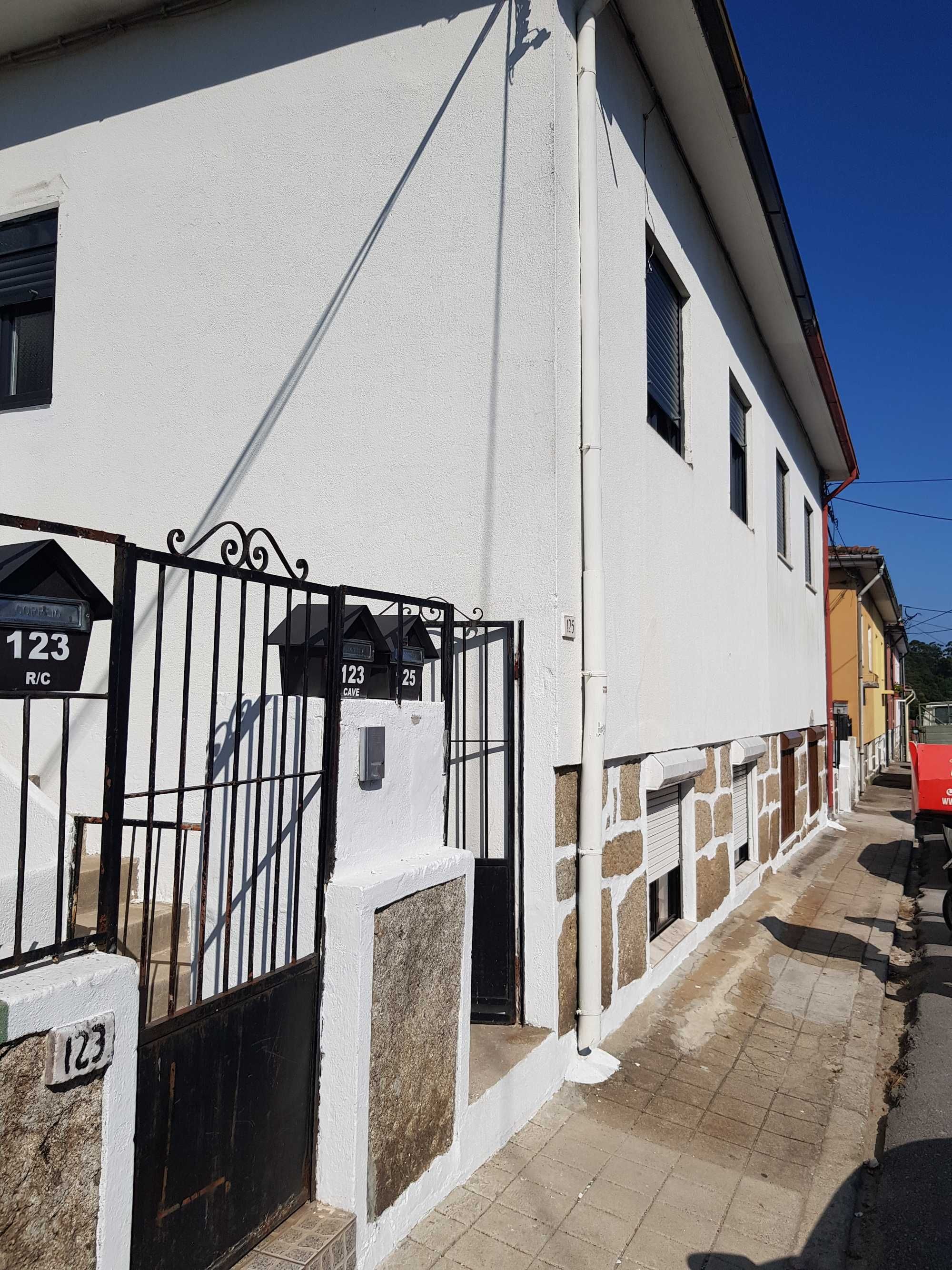 Apartamento T1 com terraço