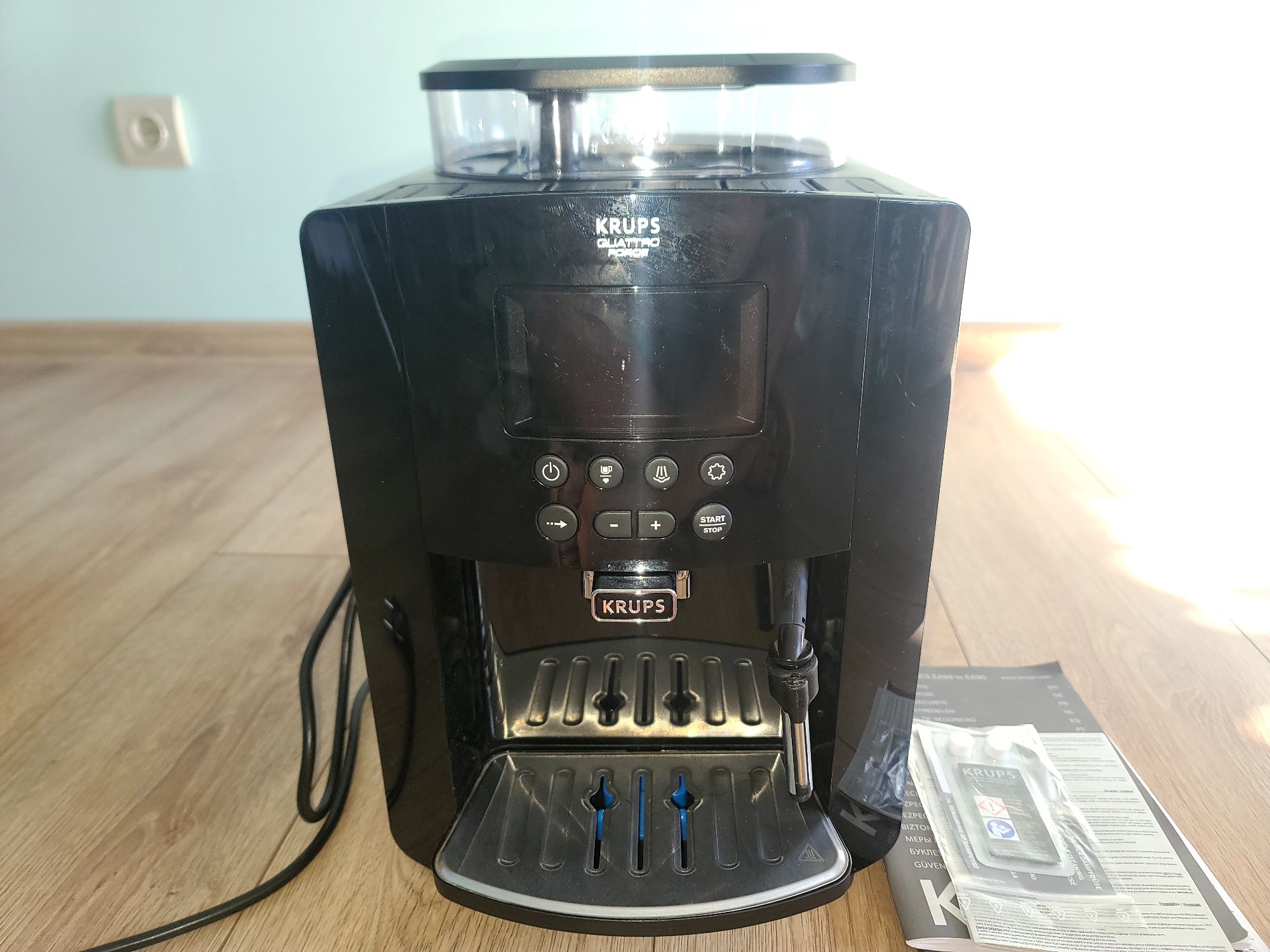 Кофемашина KRUPS Arabica EA817010. Новая - Витринный образец