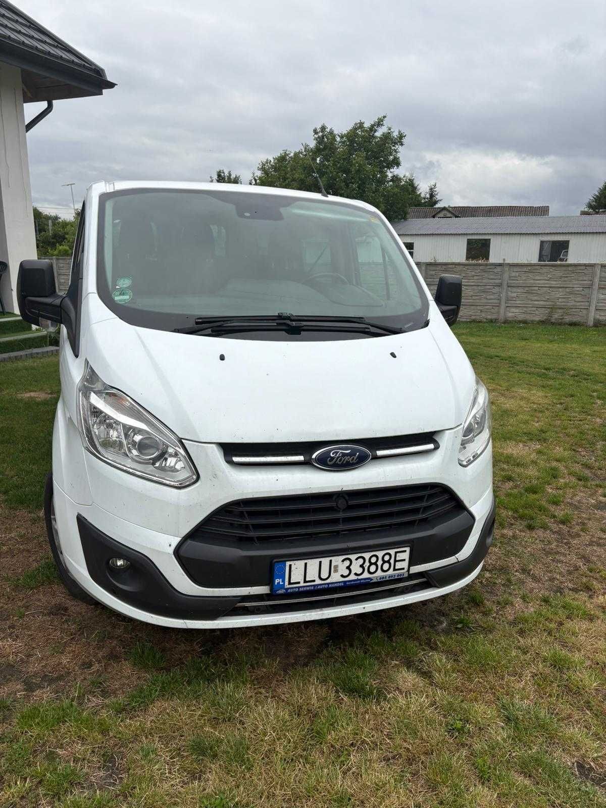 Ford Transit Custom Long 9 osobowy