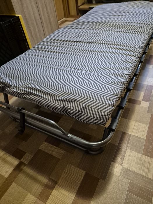 Łóżko polowe 75x180cm