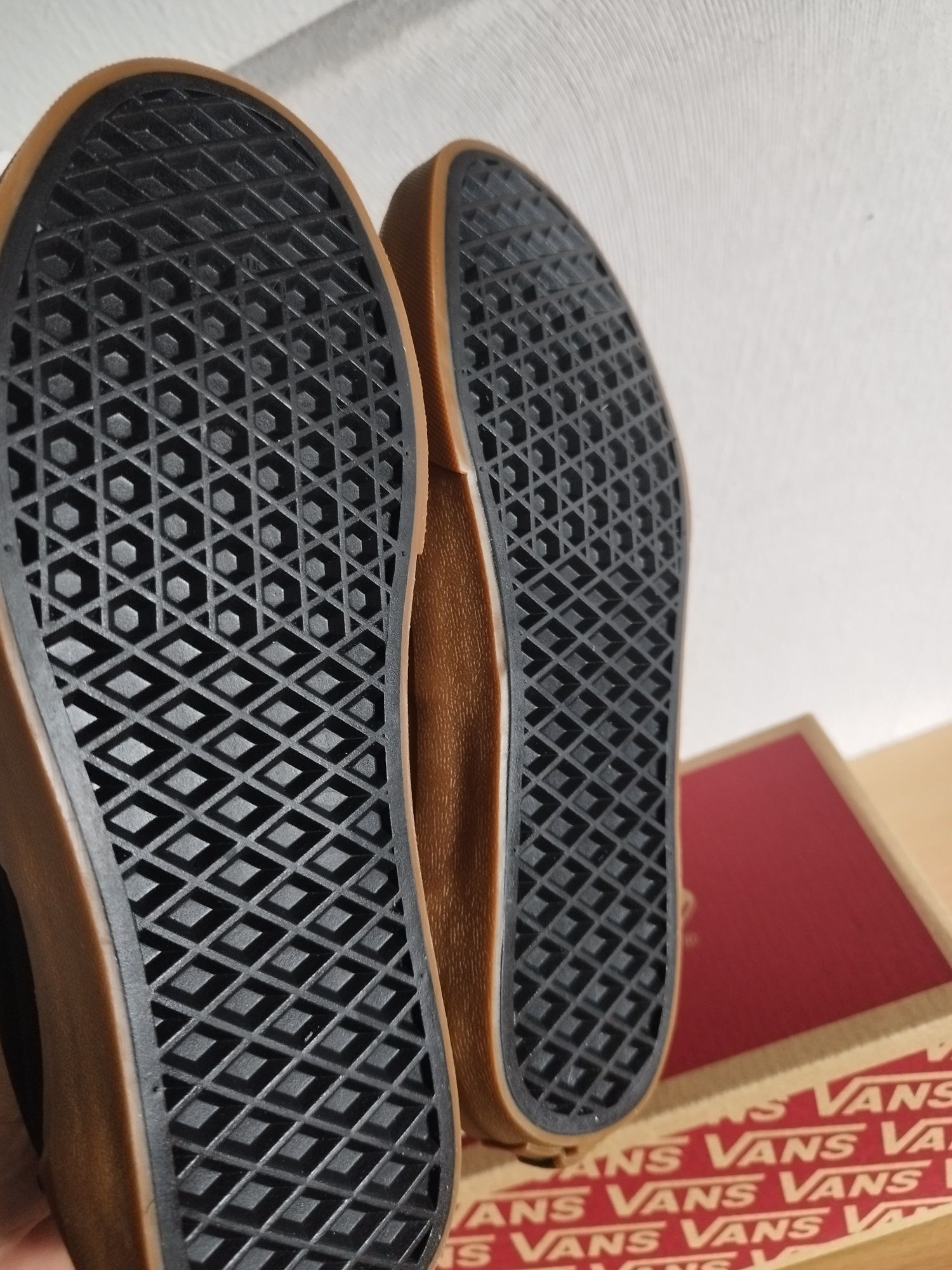 Vans tamanho 36,5