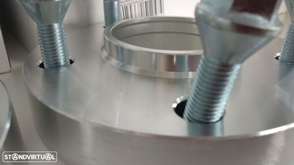 Conjunto espaçadores/ alargadores / bolachas Mercedes 25mm 5x112  66.