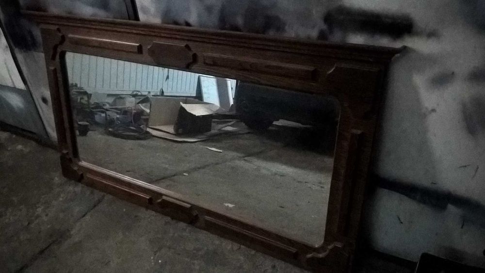 Duże lustro w dębowej frezowanej ramie 180 X 95