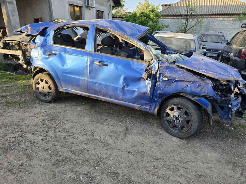 Шрот запчастини розбор Шевроле Авео Т250 1.5 2011р