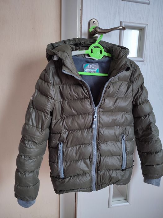 Зимня куртка пуховик на хлопчика р. 128 на 8-9 років
