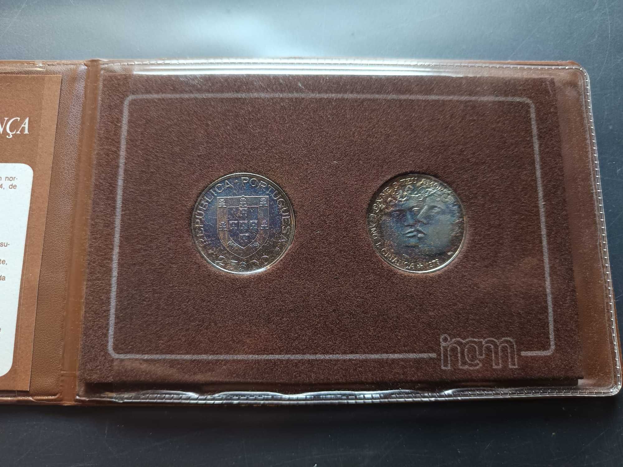 1979 – BNC (2 moedas) – Ano Internacional da Criança