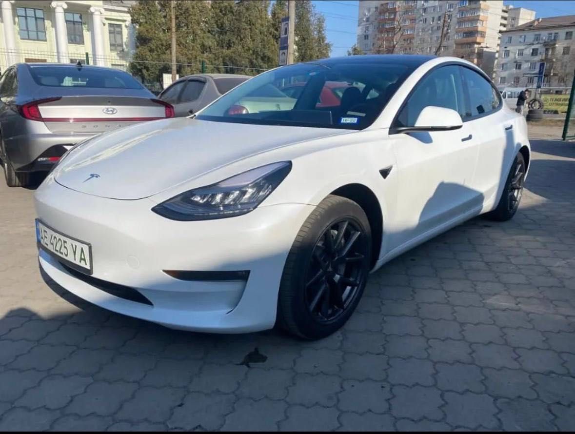 Tesla Model 3 2021 пробег 4тыс Рассрочка/Обмен