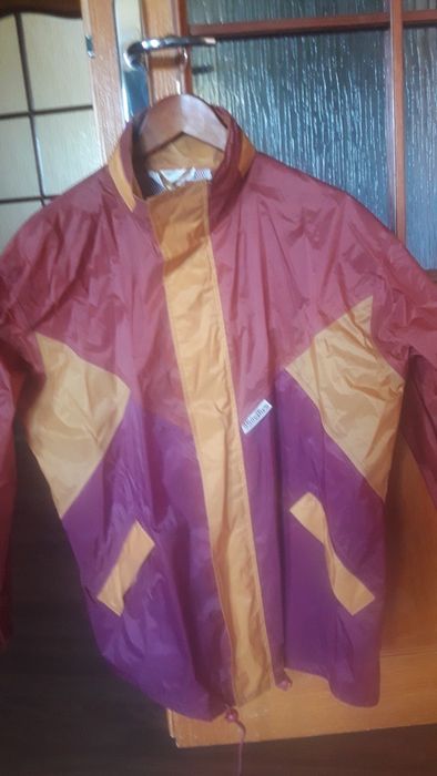 Kurtka damska WATERLINE z kapturem ortalionowa, rozm. M