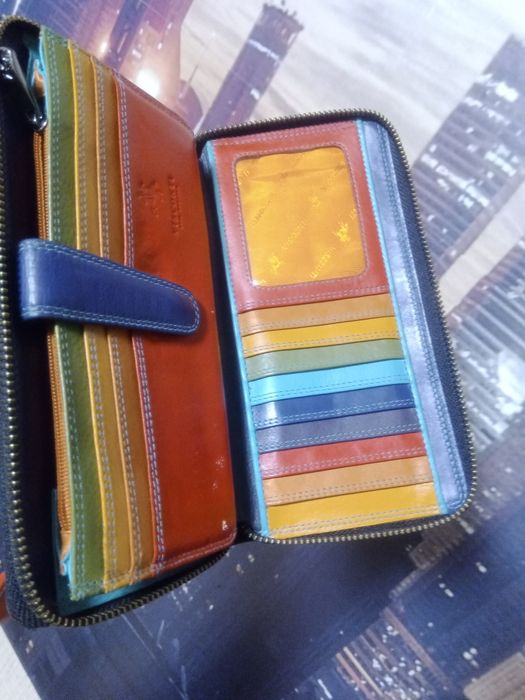 Гаманець жіночий шкіряний Visconti Iris Чорний/Мультиколор