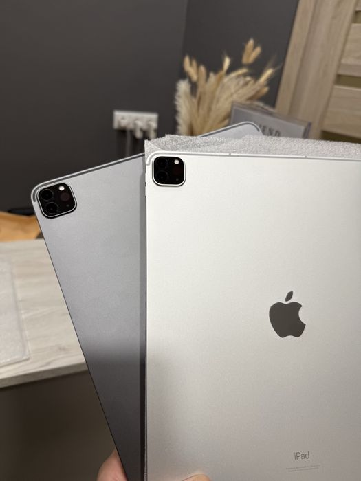 iPad 12.9 5gen 128gb silver/space M1 Wi-FI - LTE