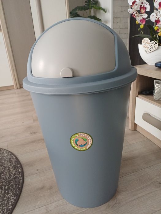 Duży kosz na odpady 50L