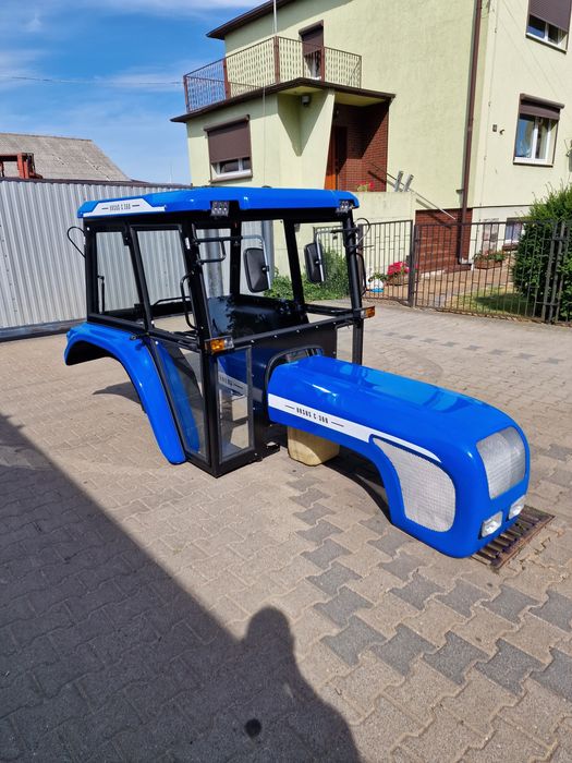 Kabina c360 tworzywo Kabina C360 Plastik Kabina ciągnikowa C-360 Maska