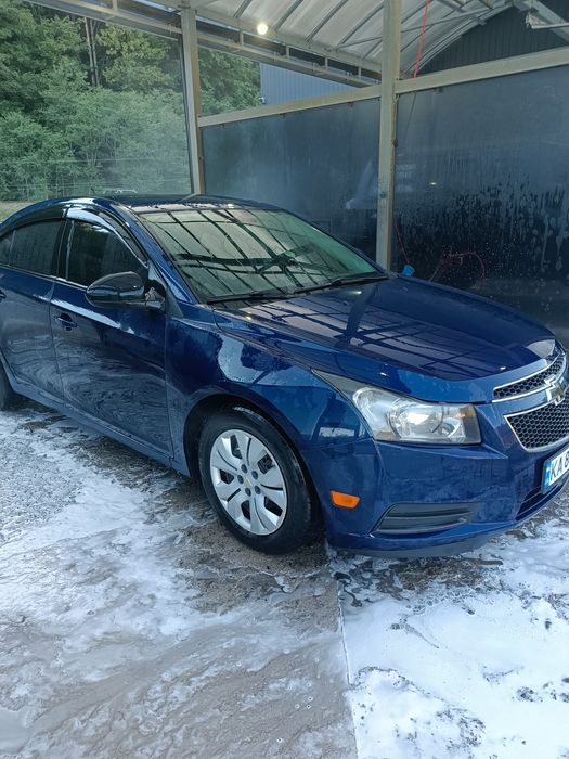 Продам своє авто  Шевроле Круз 1.8 АКПП