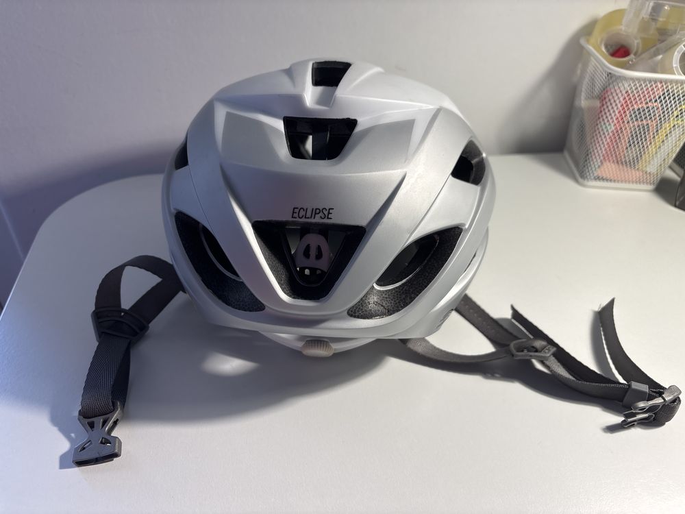 Capacete Giro MIPS Spherical tamanho S