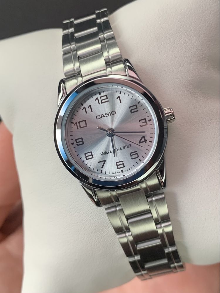 Годинник жіночий Casio LTP-V001D-7B Оригінал Гарантія Часы женские
