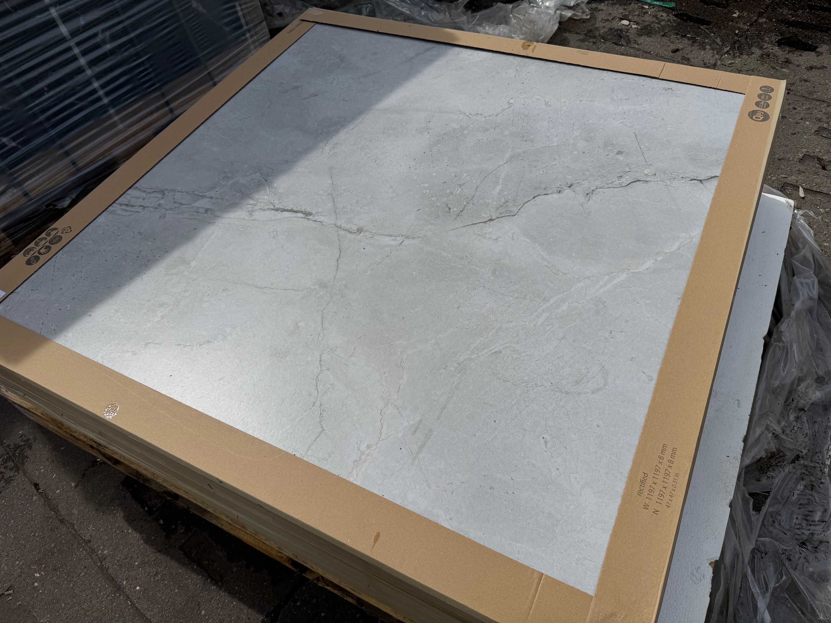 Płytki 120x120 jasny marmur DUŻY FORMAT – super cena 39,90 zł/m²!