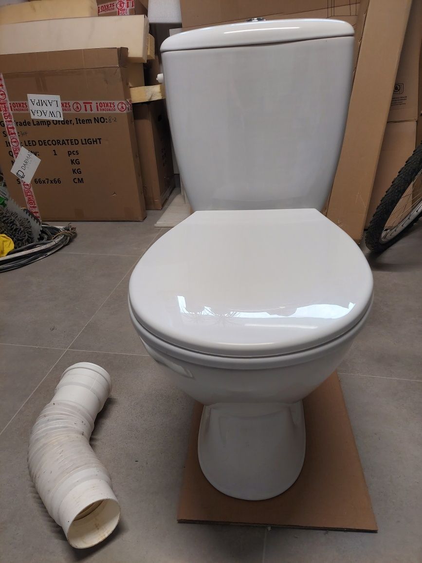 Kompakt WC Cersanit  z deską