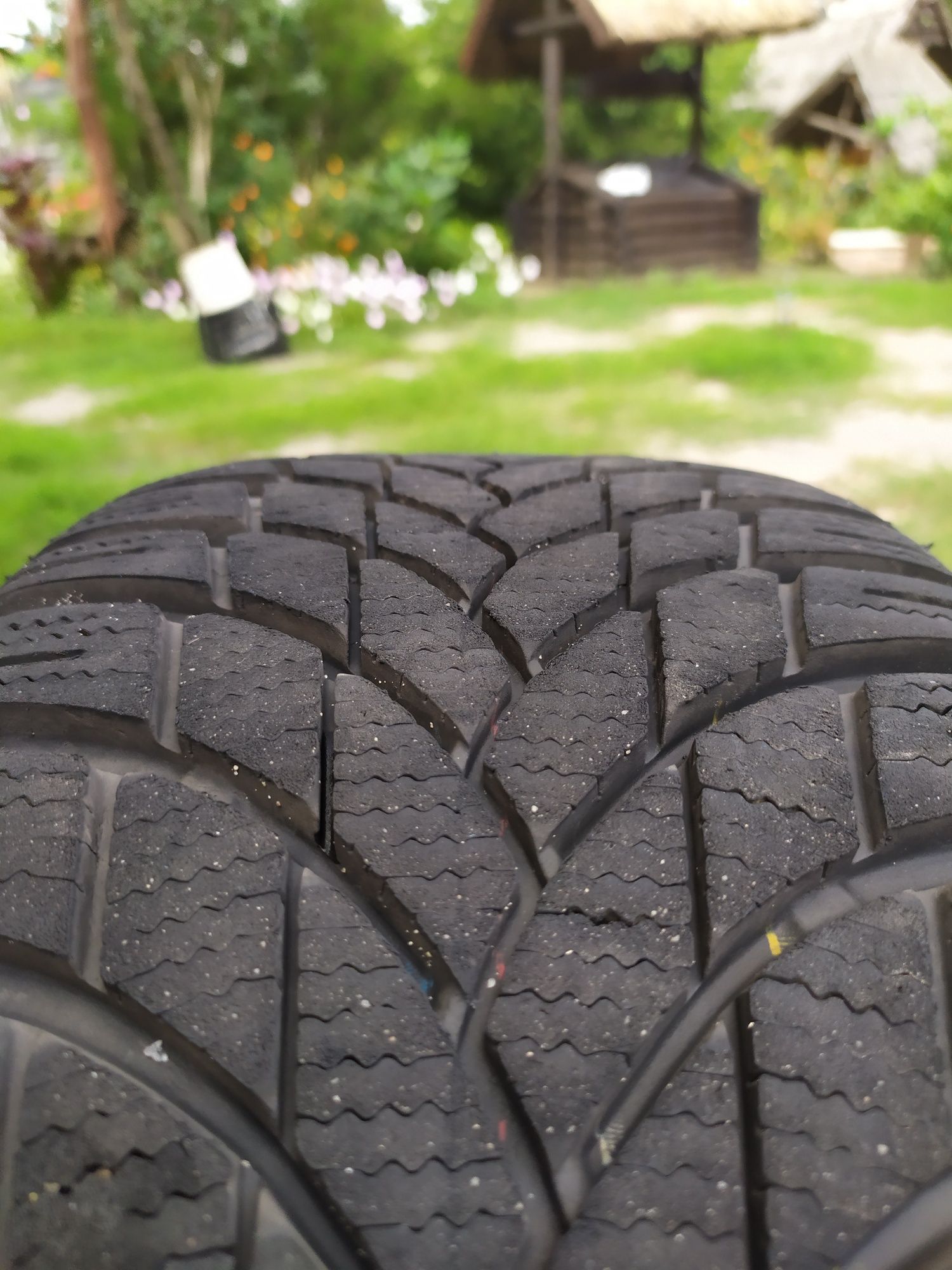 Зимние шины Lassa Snoways 4 225/45 R17 94V XL